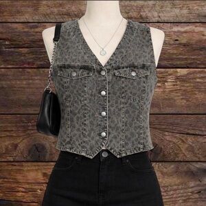 black & grey leopard vest